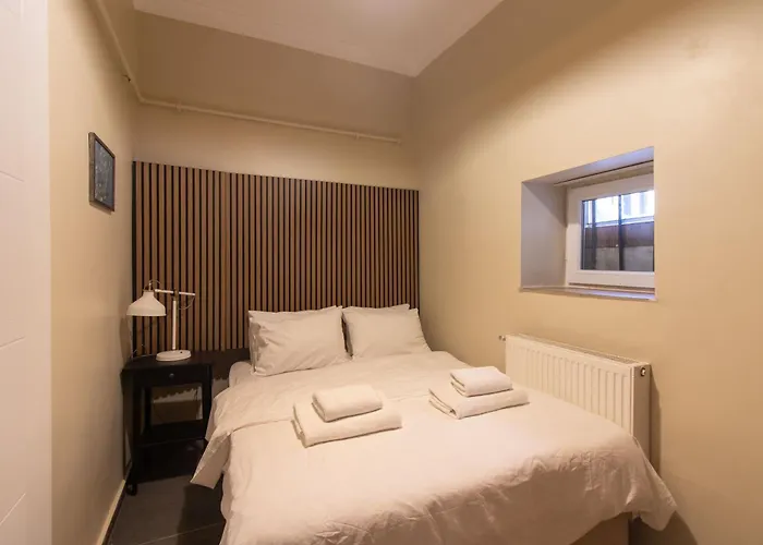 Apartamento Calm & Charming 1br With Shared Lush Garden Access *