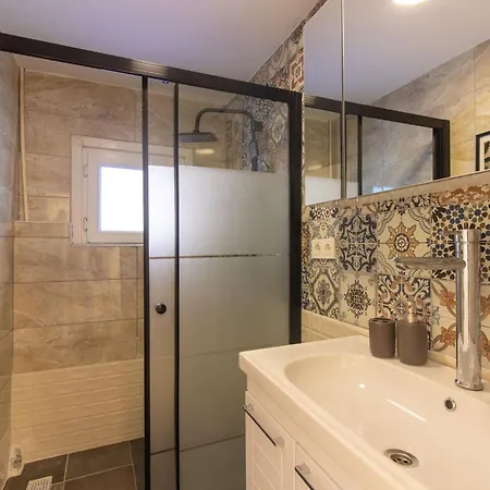 公寓 Calm & Charming 1br With Shared Lush Garden Access